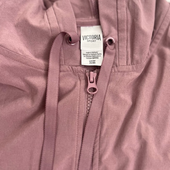 Victoria Sport Zip Jacket - Picture 4 of 4